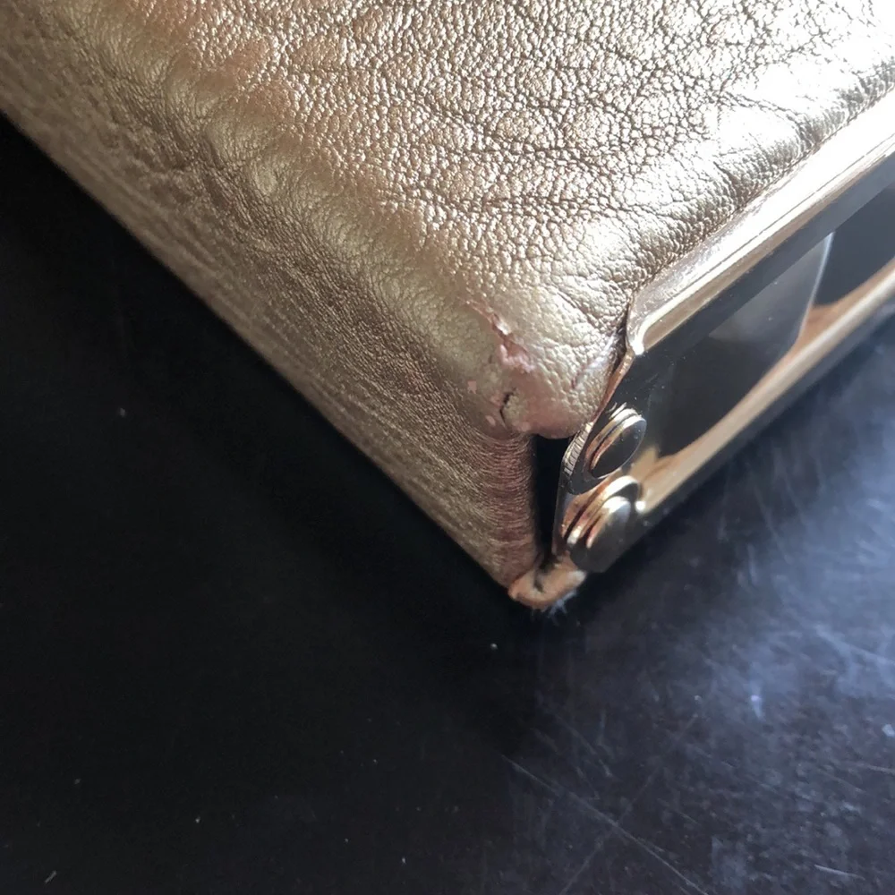 MMS gold metal and leather box clutch with cross body chain. OS - Picture 5 of 11